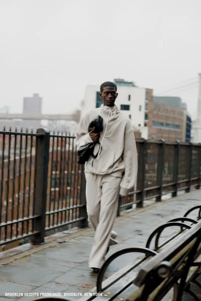 Look 27